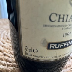 赤ワインの画像