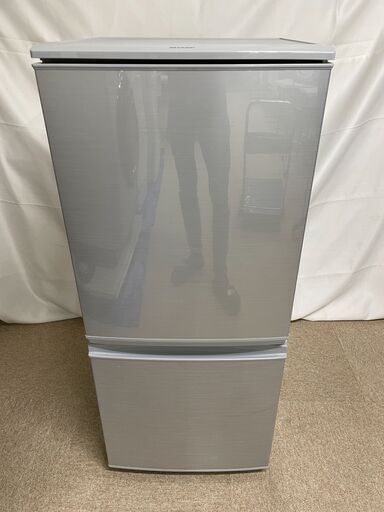 【北見市発】シャープ SHARP ノンフロン冷凍冷蔵庫 SJ-D14C-S 2016年製 グレー 137L (E1940tnnY)