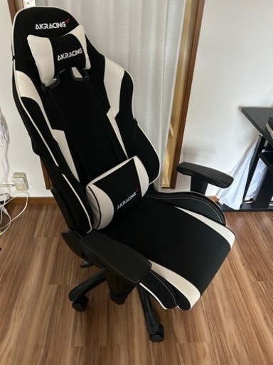 AKRacing ゲーミングチェア