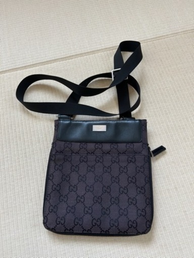 GUCCI‼️本物‼️シリアルナンバーあり‼️ショルダーバッグ‼️