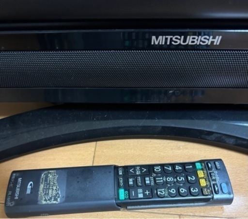 液晶テレビ52v