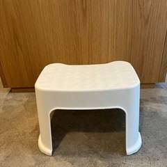 無料でお譲りします💡子ども用踏み台　の画像