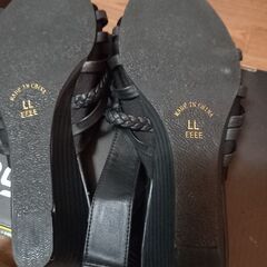 中古サンダルの画像