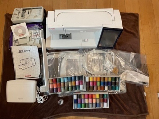 JANOME ハイパークラフト15000 刺繍ミシン。家庭用刺繍ミシンの最高峰です！