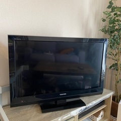 TOSHIBA 東芝 液晶テレビ 32インチ
