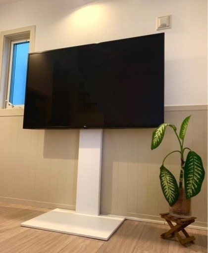 【美品】LG テレビ60インチ+TVスタンド付き