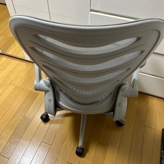 【まだ募集してます！】デスクチェアの画像