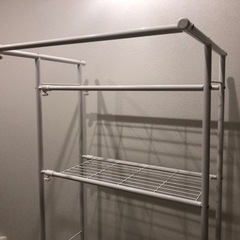 洗面所　ハンガーラックの画像