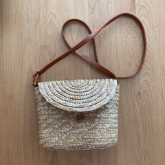 ショルダーバッグ　AZUL BY MOUSSY