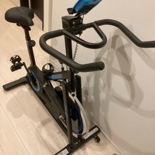 【受け渡し決定】スピンバイク　ダイエットトレーニング