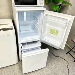 ☑︎ご成約済み🤝 洗練されたホワイト×モカベージュ ✨ 一人暮らし家電3点セット◎ 高年式💫の画像