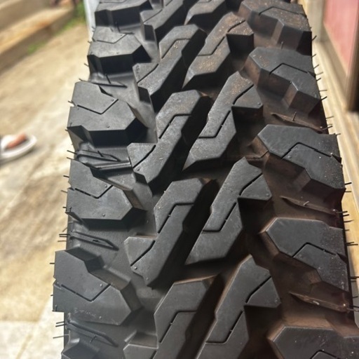 【ほぼ新品！バリ山】YOKOHAMA/ジオランダーM/T 650R16 走行浅い/タイヤ4本セット