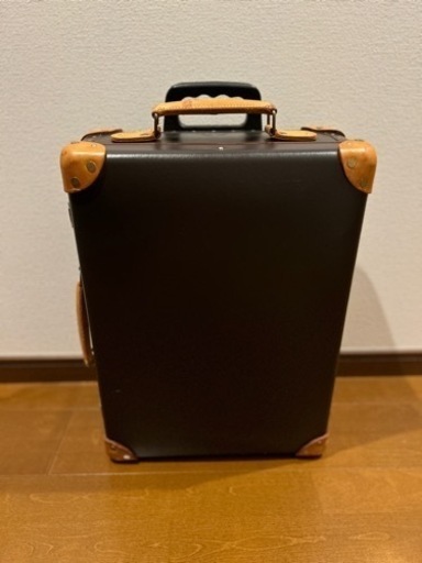 グローブトロッター　GLOBE TROTTER スーツケース