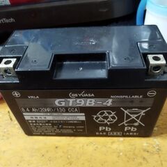 バッテリーGT9B-4中古（バイク用）