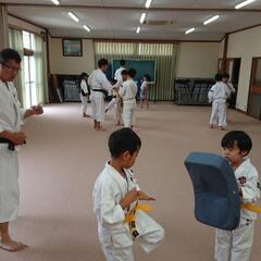 親子で学ぶ護身術→少林寺拳法 船橋海神スポーツ少年団の画像
