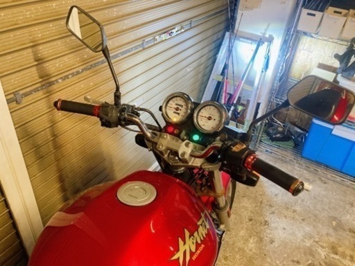 ホンダ　ホーネット250 配送可能　支払いは現金or振り込みも可能　赤　中期 ホンダ ホーネット250 配送可能 支払いは現金or振り込みも可能 赤 中期