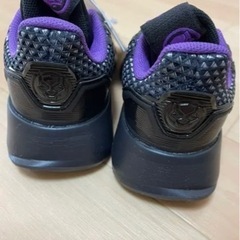 新品未使用　キッズ　adidas marvelコラボ　14センチの画像