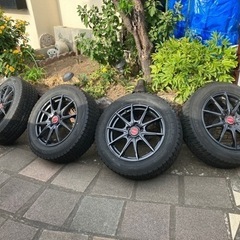 VM4レヴォーグ スタッドレス