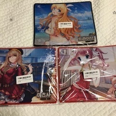 値下げしました！アニキャラ　マウスパッド３枚セット