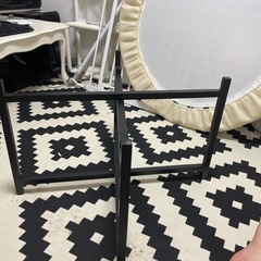 折りたたみテーブルの画像