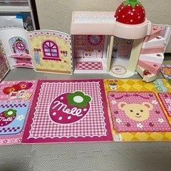 メルちゃん　いちごのおうち　ベッドの画像