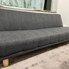 LOWYAのソファーベッド引取りに来れる方