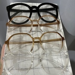 伊達メガネ👓