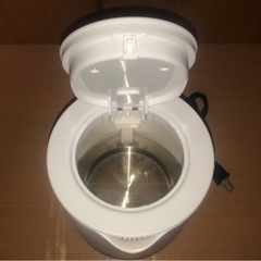 カインズ　電気ケトル　CZ-DK900 の画像