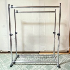 中古 ハンガーラック  2段式  棚付き 衣類収納 スチールラック