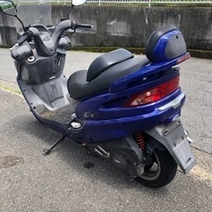 sym  RV125I  書類付実働ベース車の画像