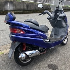 sym  RV125I  書類付実働ベース車の画像