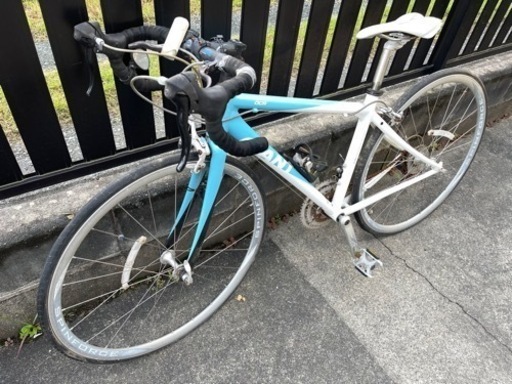 ロードバイク　GIANT OCR3