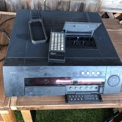 テープとCDのオーディオデッキ⁇の画像