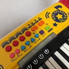 キッズキーボード　37鍵盤　イス付き の画像