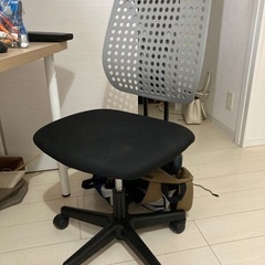 シートパッド付き椅子 の画像