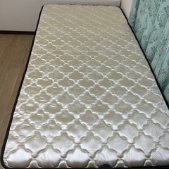 ベッド