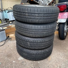 【成約済み】バリ山　155/65R13アルミホイール付き