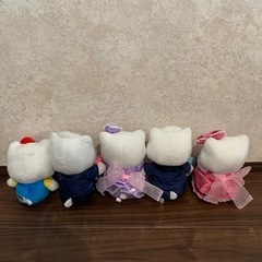 キティーちゃん人形の画像