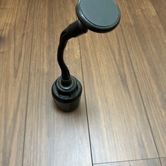 スマホホルダーとドリンクホルダーの画像