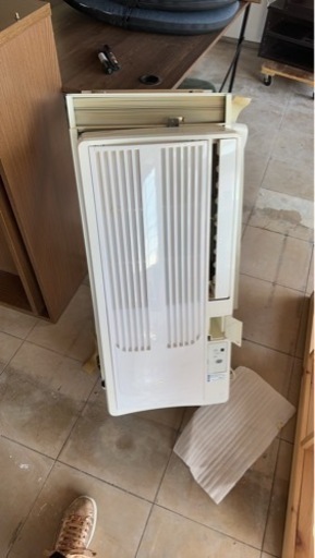 窓エアコン