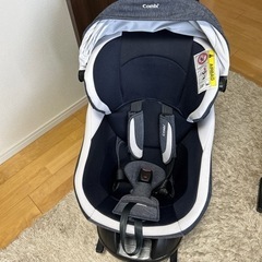 『お取引先決定しました』コンビ　チャイルドシート　ISOFIX