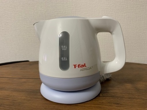 ✨️電気ケトル…☕️✨️ 【Max 0.8リットル】⭐️お届けします❣️⭐️お値段一緒‼️