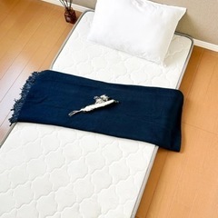 「ほぼ新品大量あり」三折りマットレス 高反発 の画像