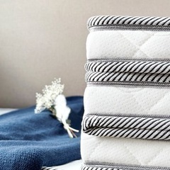 「ほぼ新品大量あり」三折りマットレス 高反発 の画像