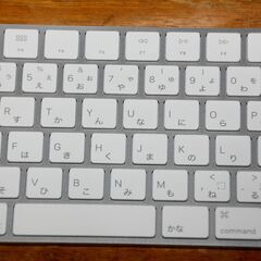 iPadやiPhonにも　アップル純正　日本語マジックキーボード、マウスセットの画像