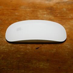 iPadやiPhonにも　アップル純正　日本語マジックキーボード、マウスセットの画像