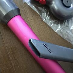 【値下げしました】ダイソン　Dyson v8 absolute extra 掃除機　中古美品の画像