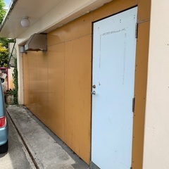 取り壊し作業の画像