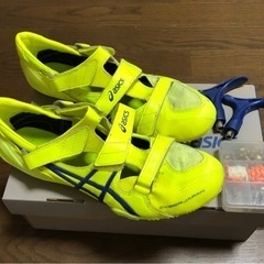 陸上用のくつ　27.5cm
