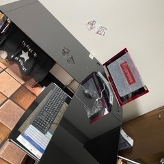 収納棚 衣装ケース 光る看板 L字テーブル パソコンデクス オフィスチェアーおまけの画像